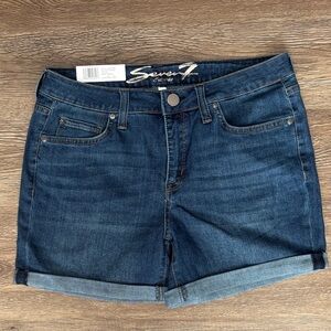 NWT Seven7 Womens Dark Indigo Rolled Hem Denim Shorts